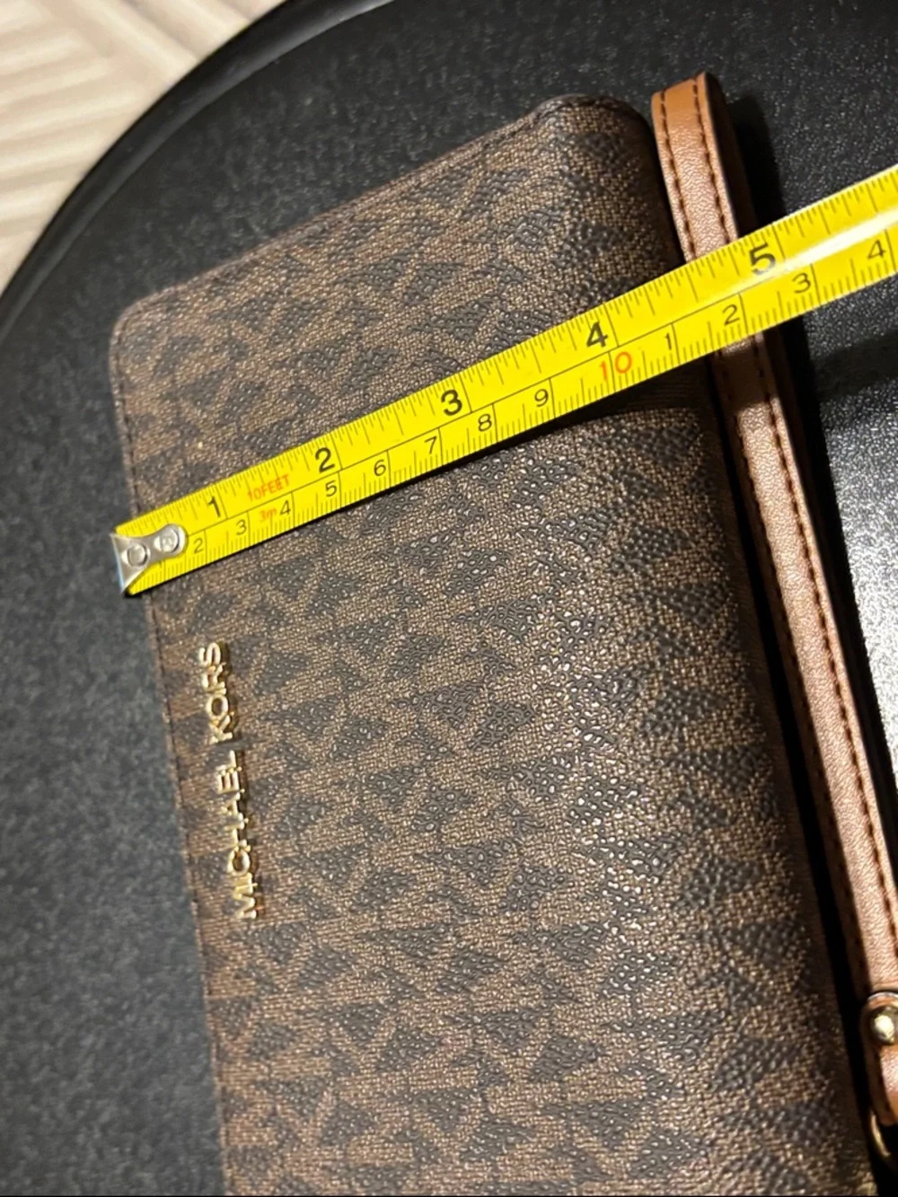 Michael‎ Kors Brown Signature Logo Wristlet.  Jet Set Travel Wallet.